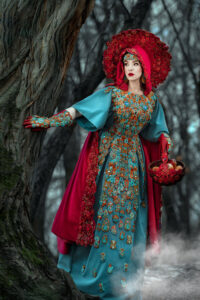 Red Riding Hood’s Enchanted Journey in a Soutache Dress - Soutache Fairytales Project